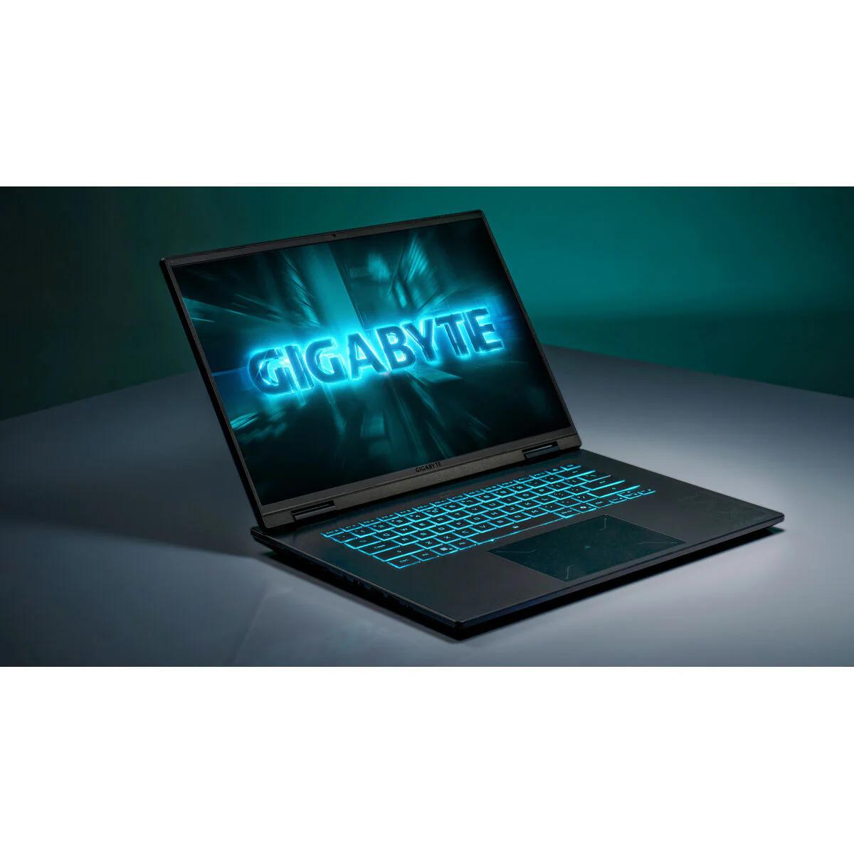 Laptop Gigabyte GAMING A16 CVHI3ES894SD 16" Intel Core i7-13620H 16 GB RAM 1 TB SSD geforce rtx 5060 - Image 8